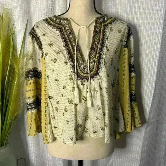 Free People But I Like It Women’s XS Ivory Embroidered Crop Tunic 3/4 Sleeve Top - Picture 2 of 12